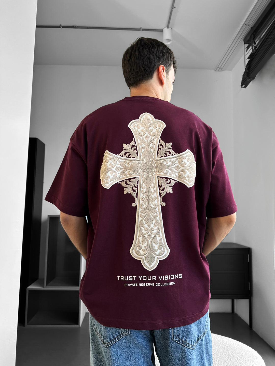 Oversize Cross T-shirt - Bordeaux