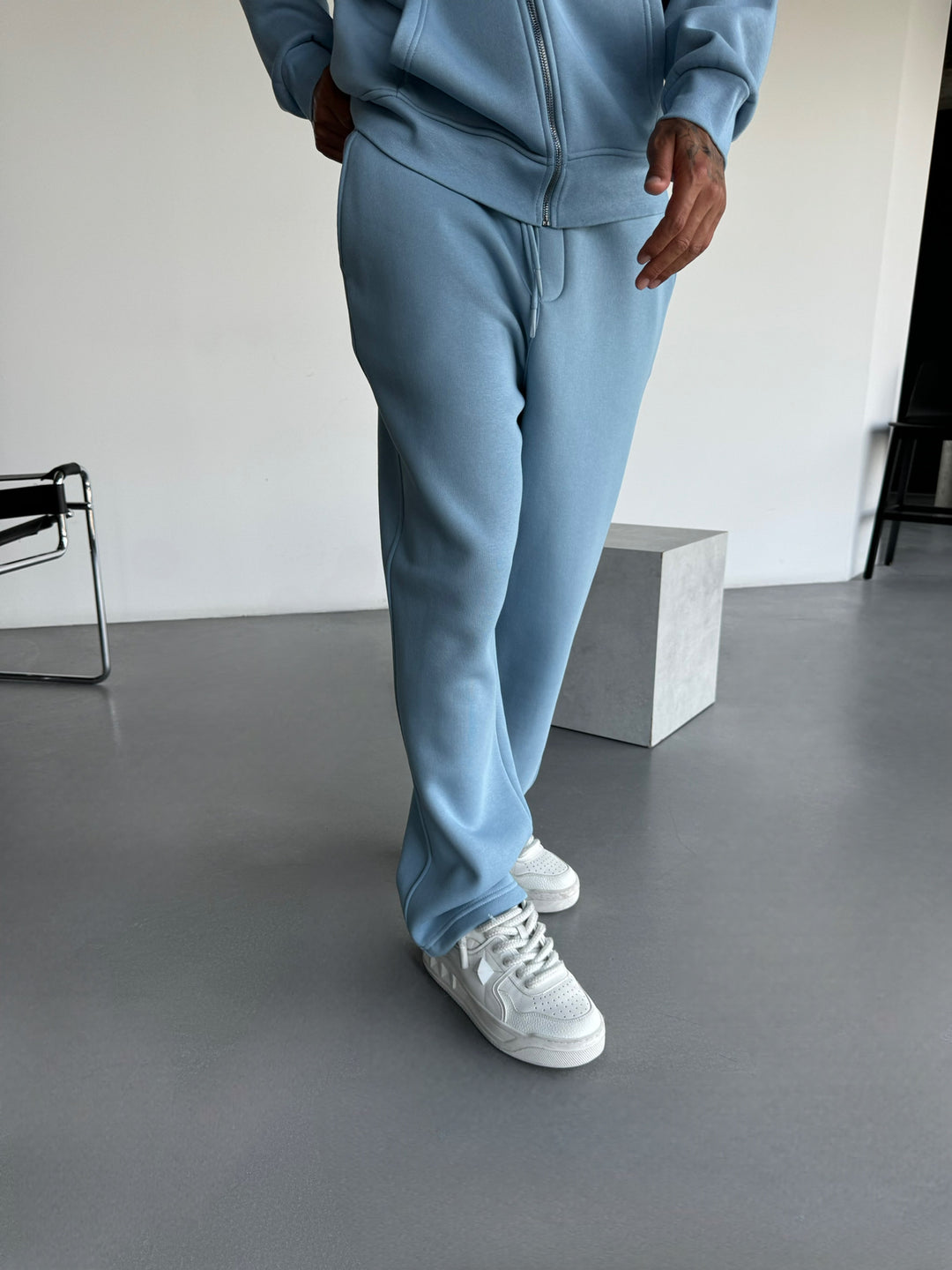 Basic Trousers - Faded Denim