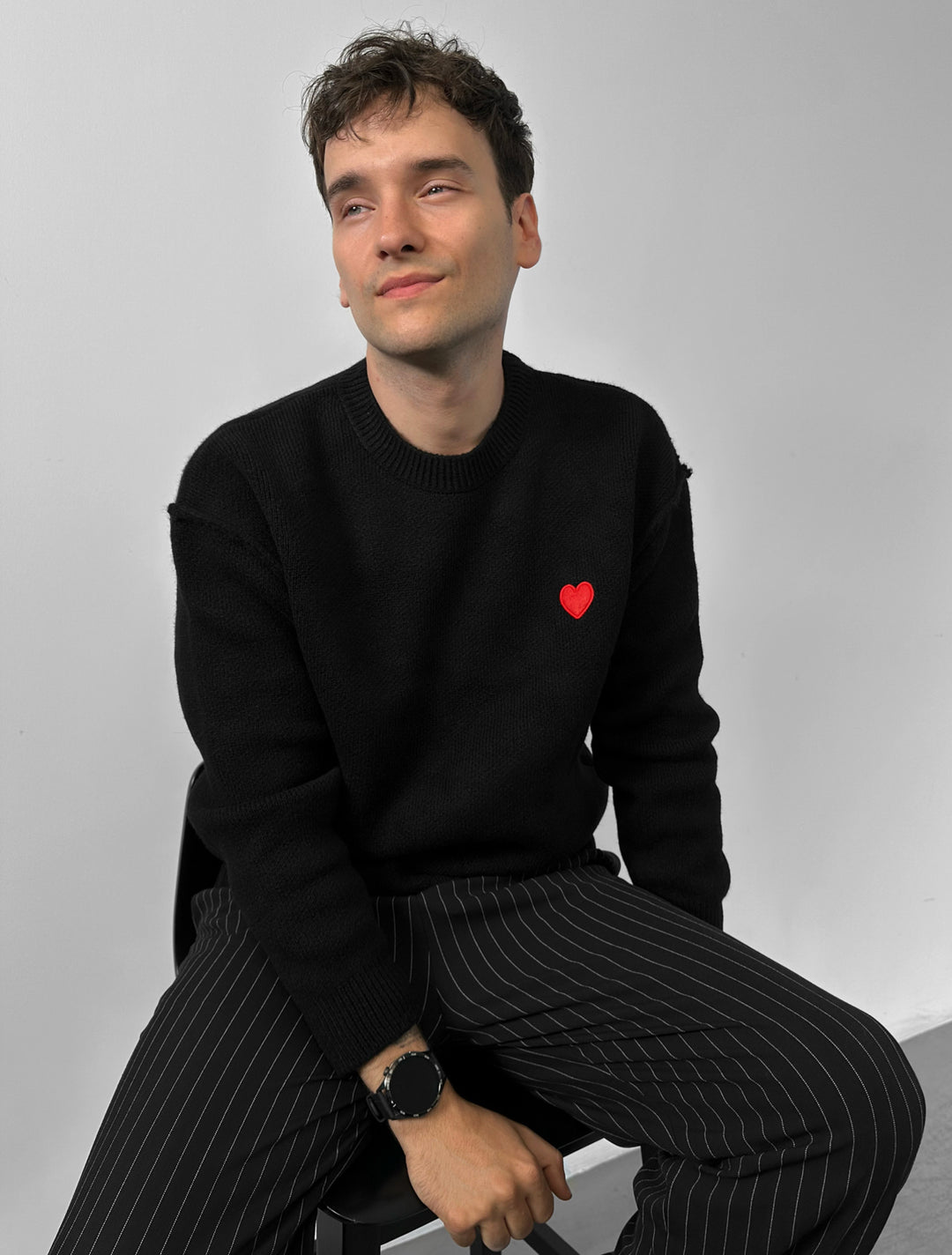 Loose Fit Heart Detail Sweater - Black