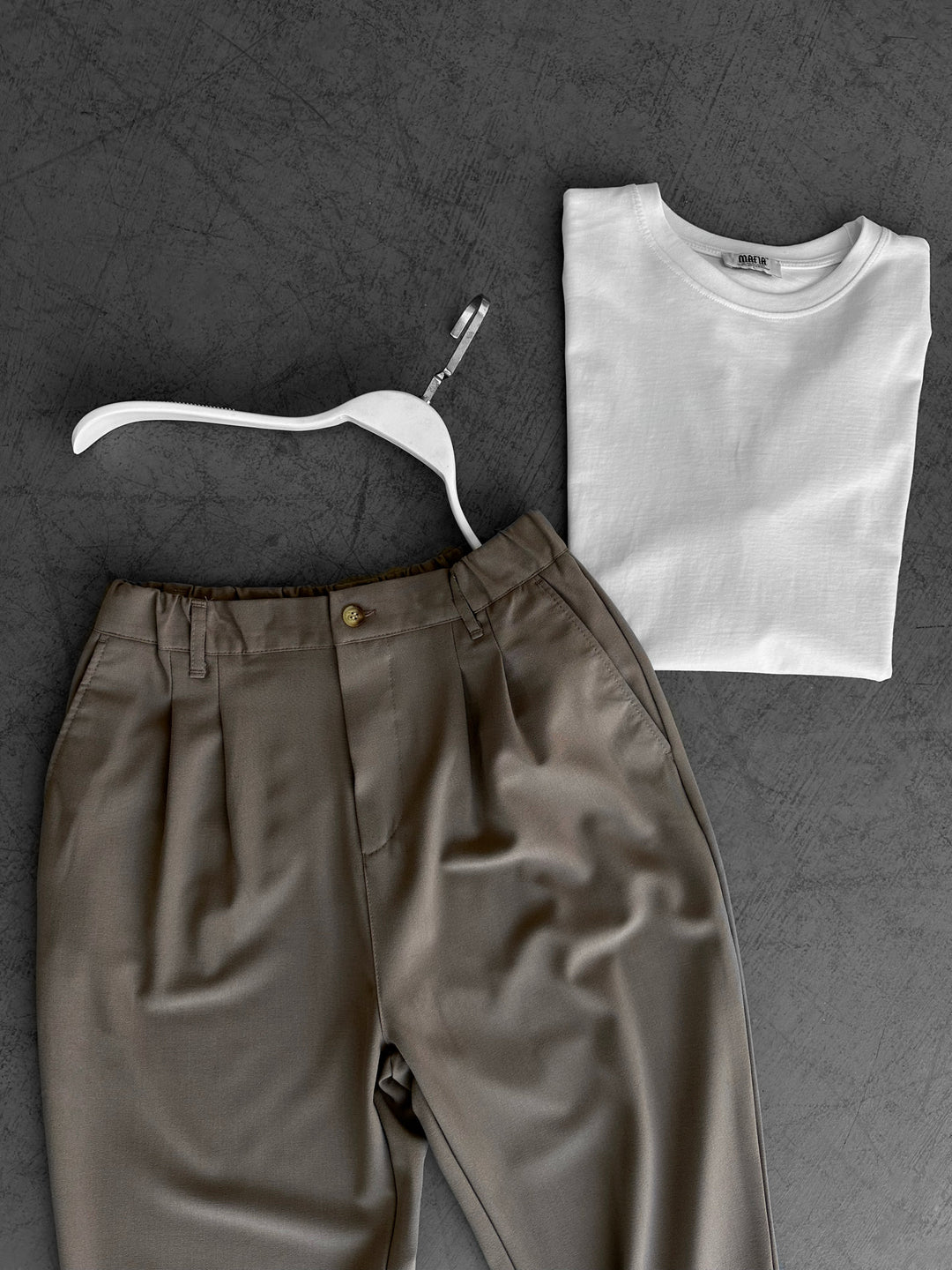 Baggy Chino Trousers - Camel