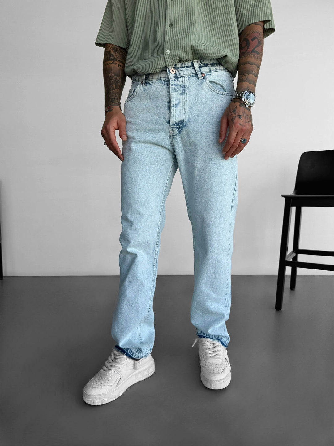 Baggy  Washed Jeans with Details - Ice Blue