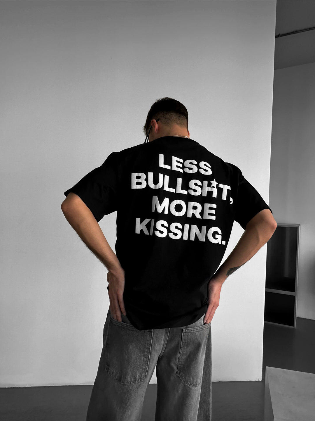 Oversize Kissing T-shirt - Black