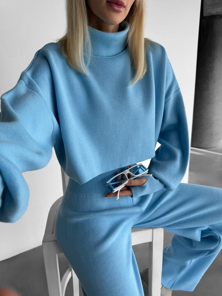 Crop Collar Sweater - Baby Blue