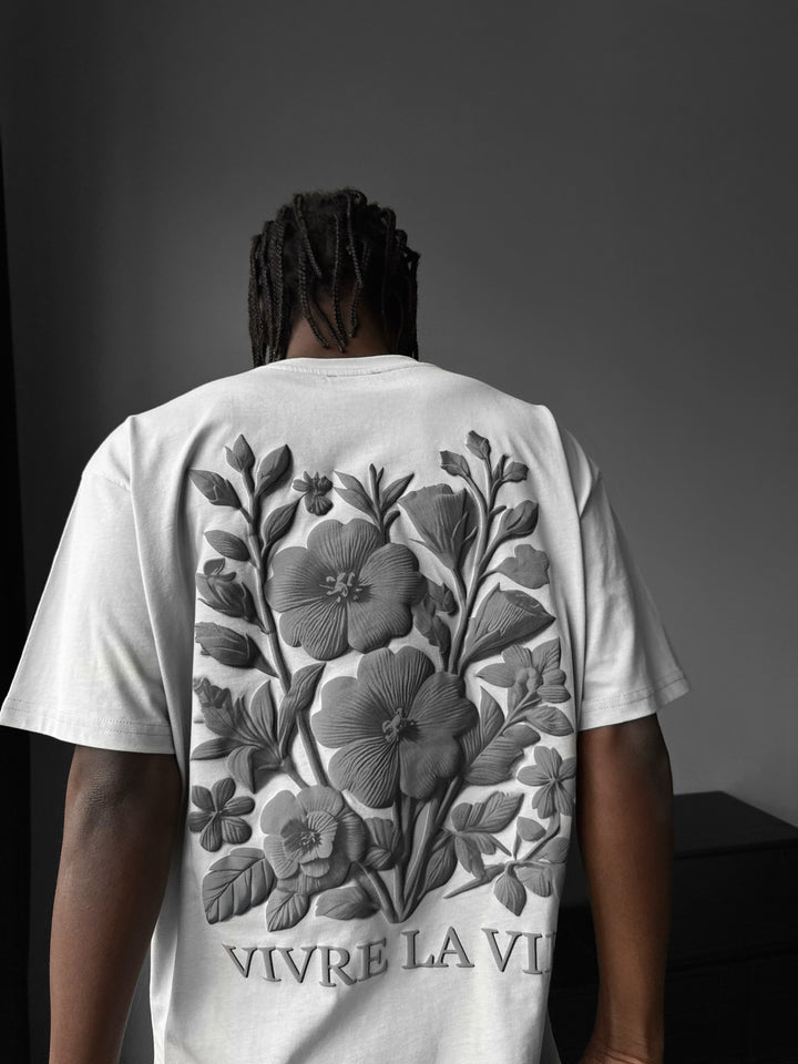 Oversize 'Vivre la Vie' T-Shirt - Ecru