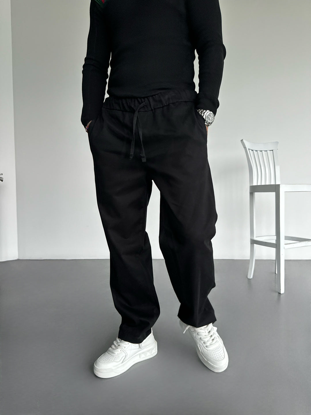 Straight Fit Trousers - Black