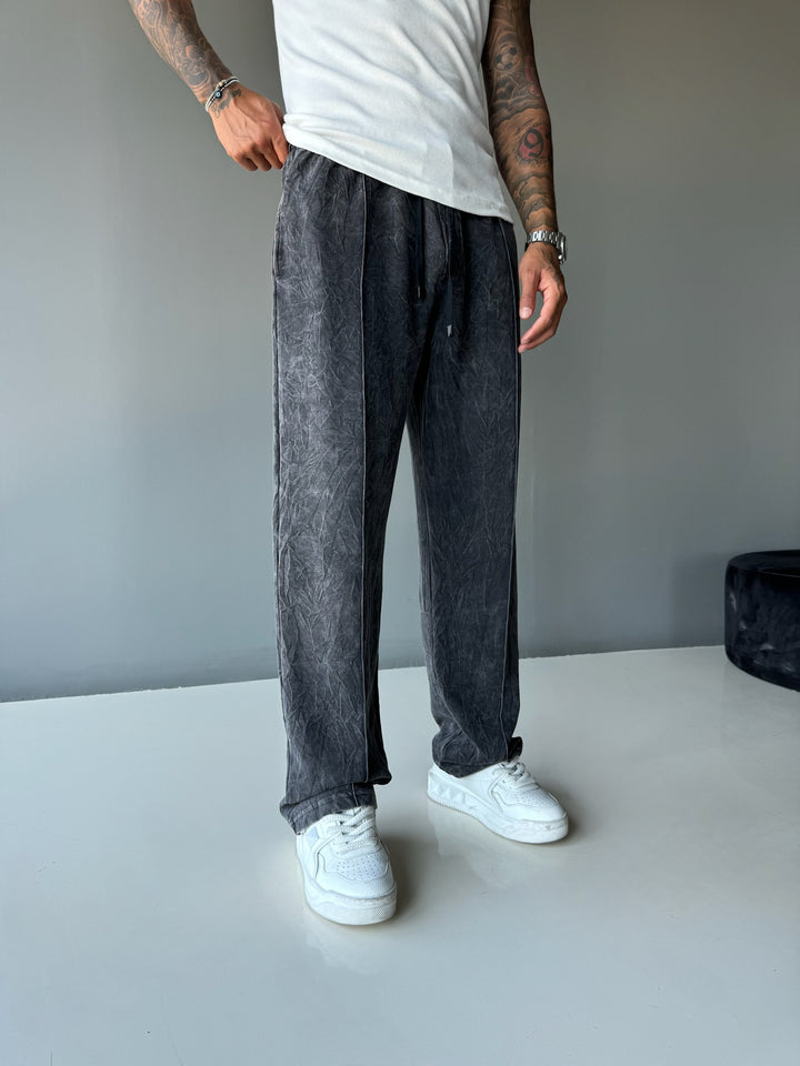 Baggy Straight Fit Washed Seam Jogger - Black