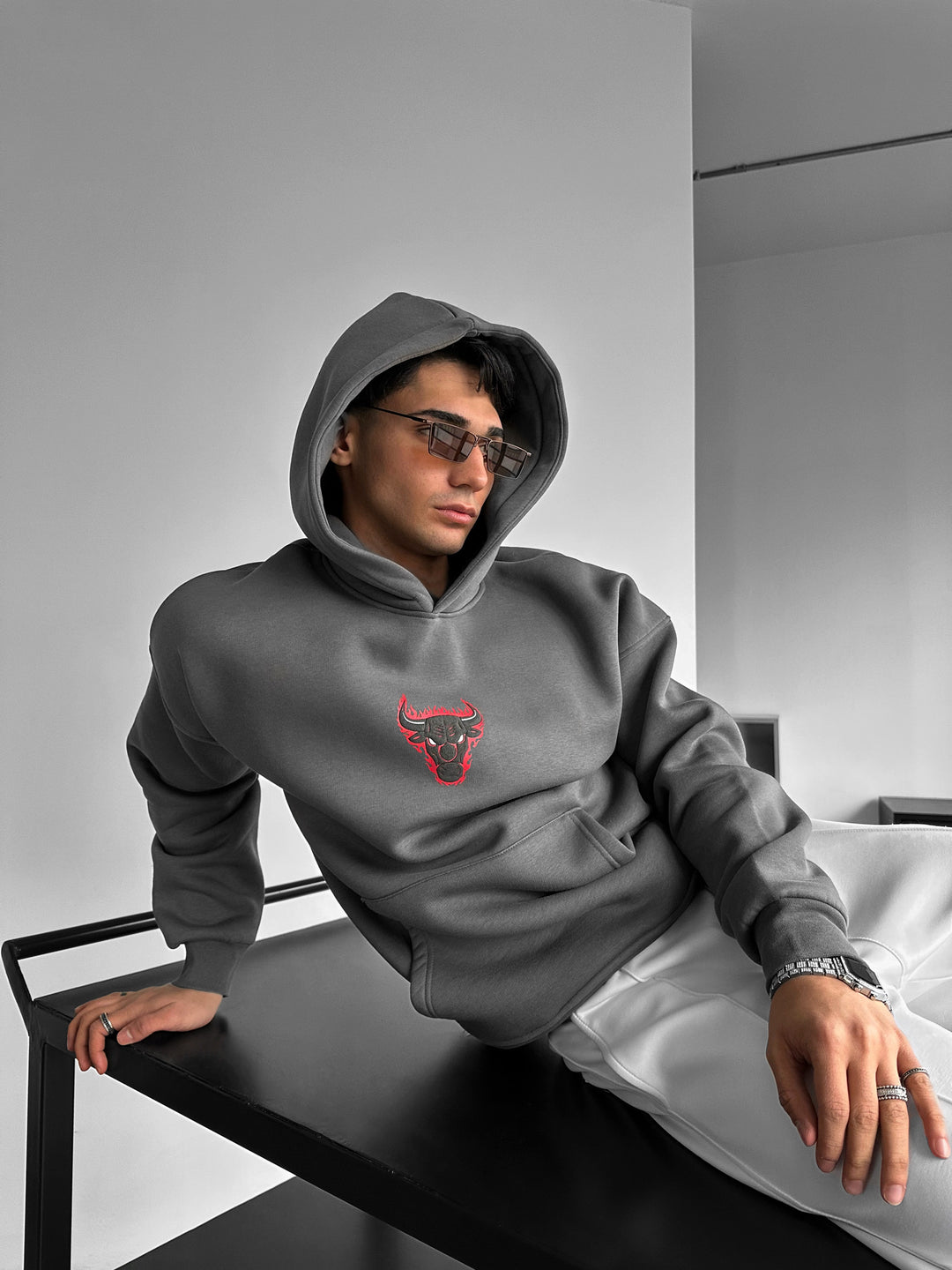 Oversize Bull Fearless Hoodie - Anthracite