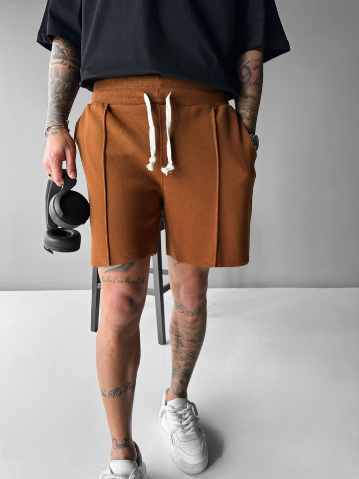 Loose Fit Seam Shorts - Brown