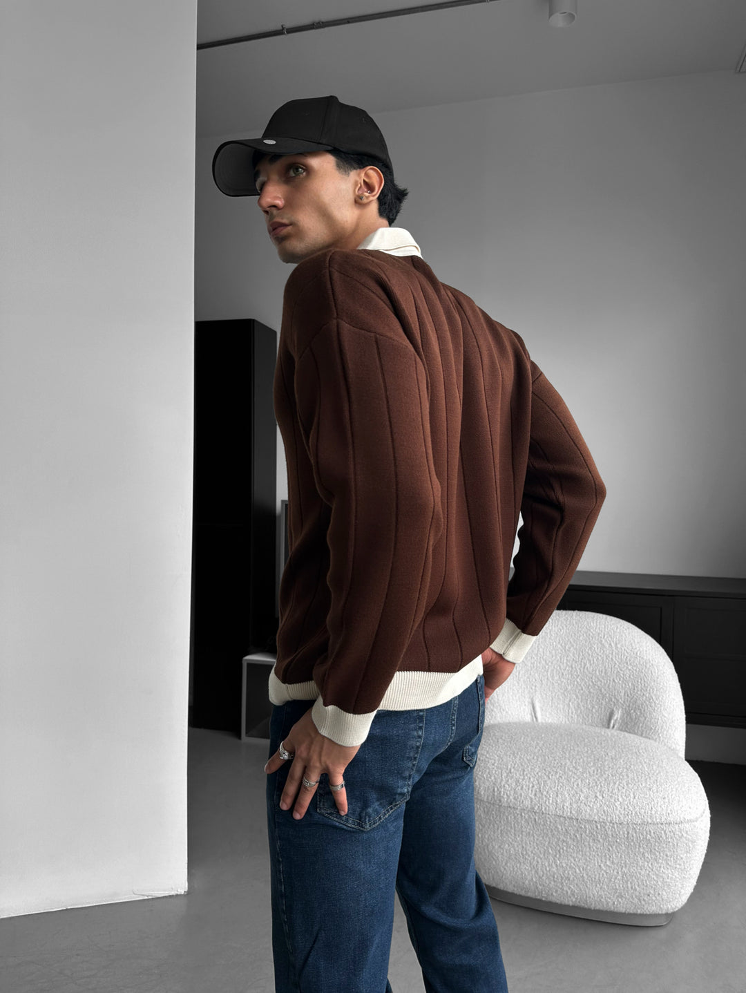 Oversized Embroidered Polo Sweater - Brown