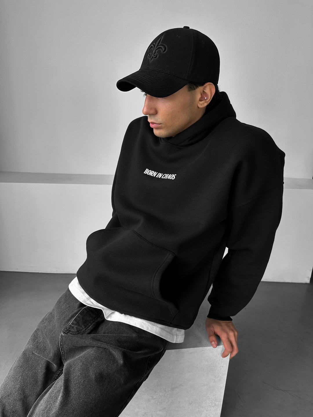 Oversize Skeleton Born in Chaos Hoodie - Black