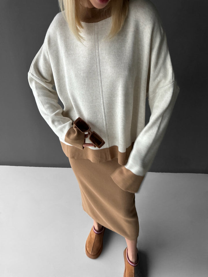 Straight Knit Sweater - Brown