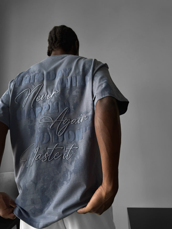 Oversize 'don’t waist it' T-Shirt - Stormy Weather