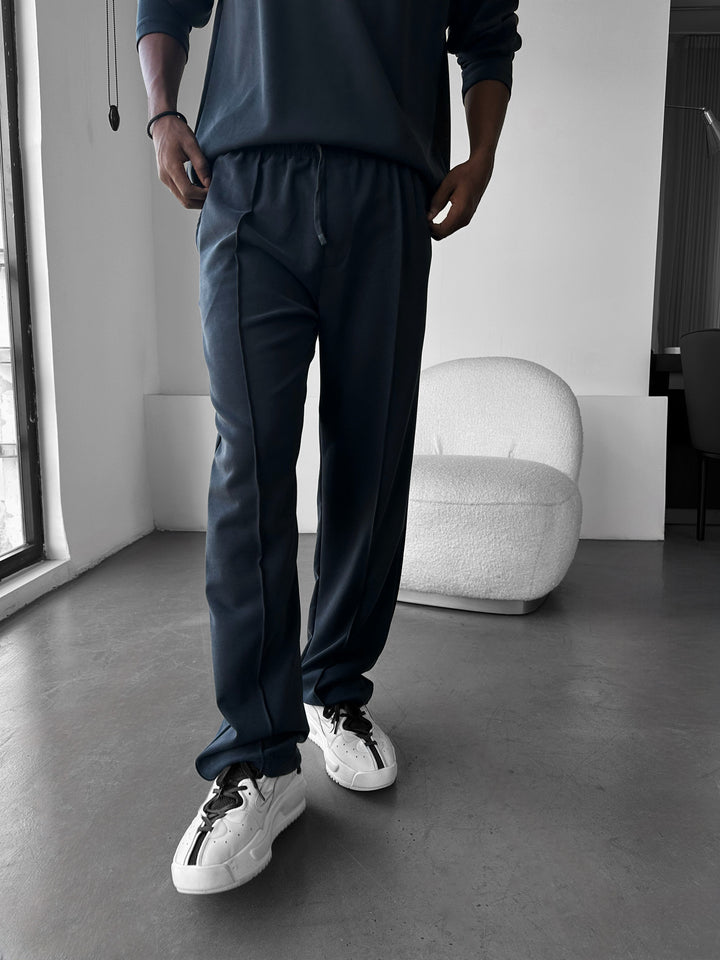 Modal Pleated Trousers - Black