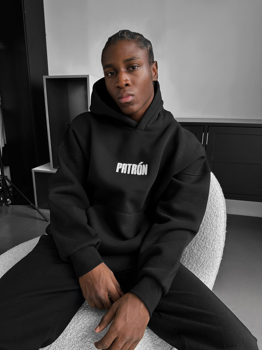 Oversize Detailed Patron Hoodie - Black and White