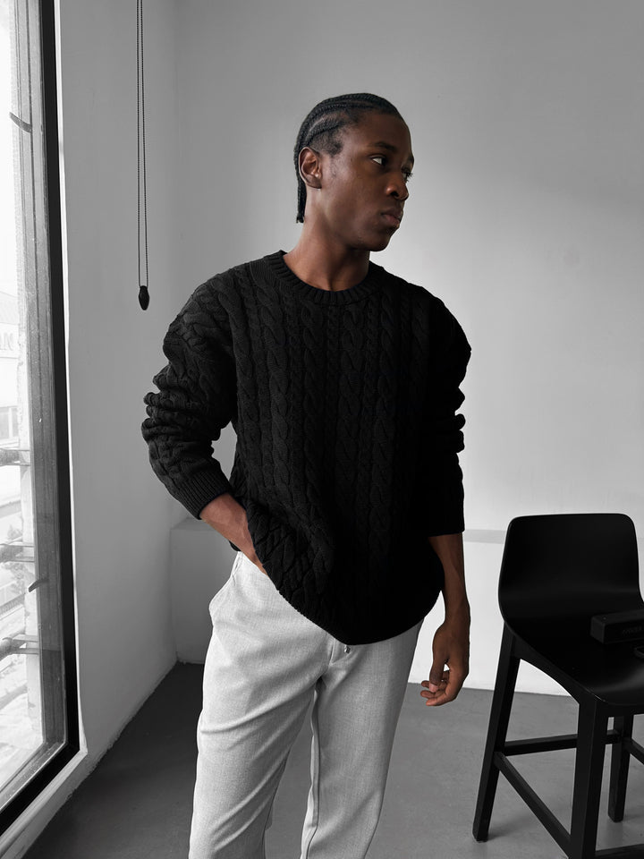Oversize Knit Braid Sweater - Black