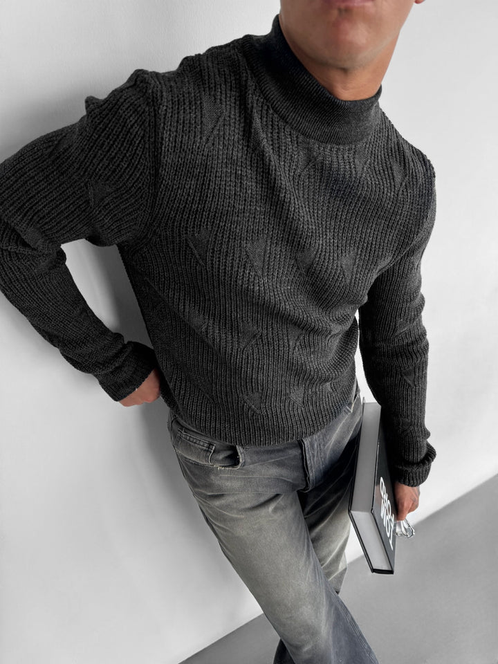 Triangle Pattern Sweater - Anthracite