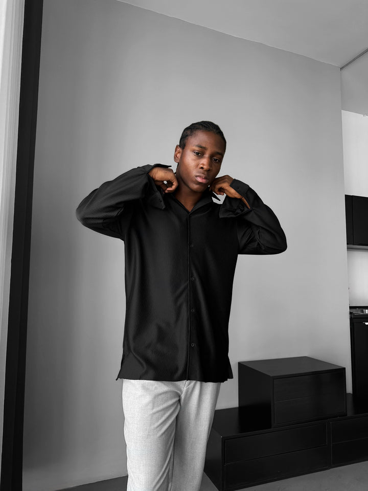 Loose Fit Basic Shirt - Black