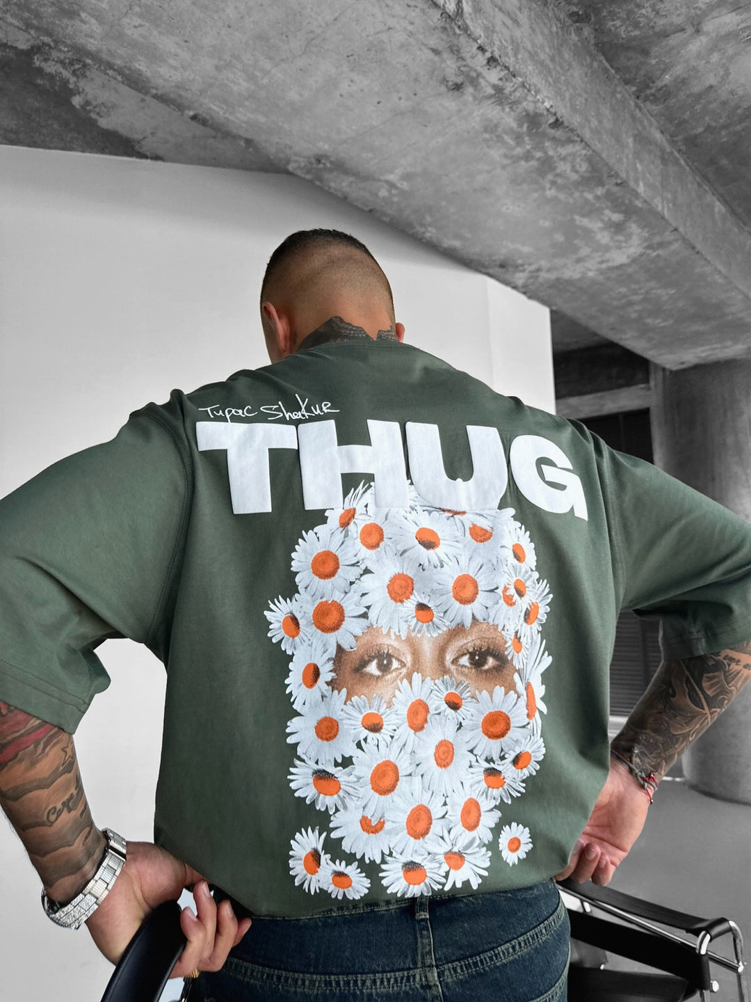 Oversize Thug T-shirt - Terrarium
