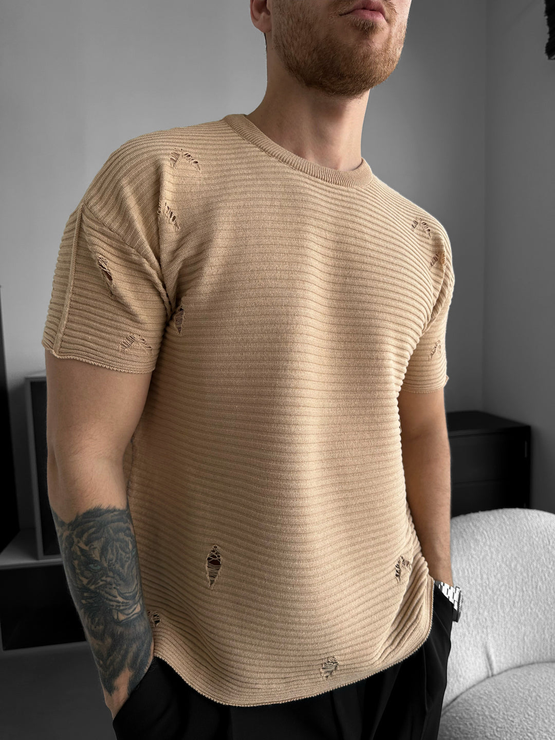 Loose Fit Torn Ribbed Knit T-Shirt - Beige