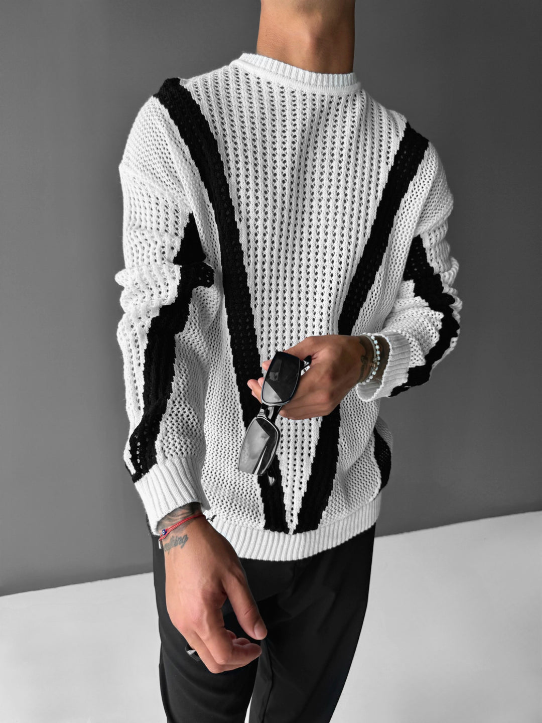 Oversize Line Knit Sweater - White