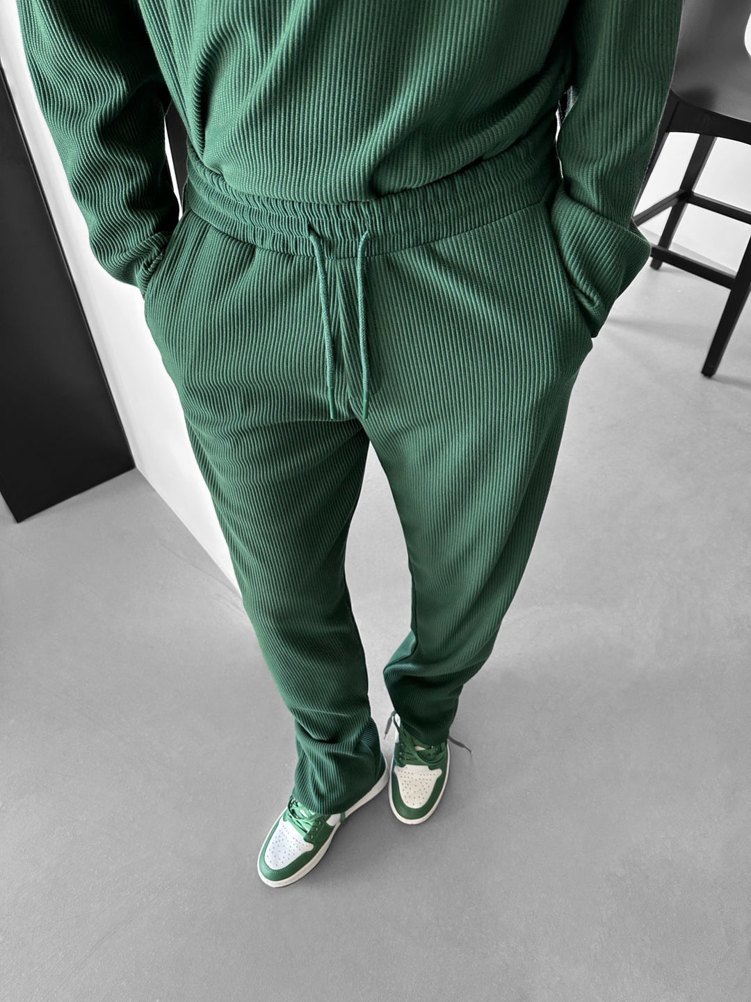 Loose Fit Cord Pant - Forest Green