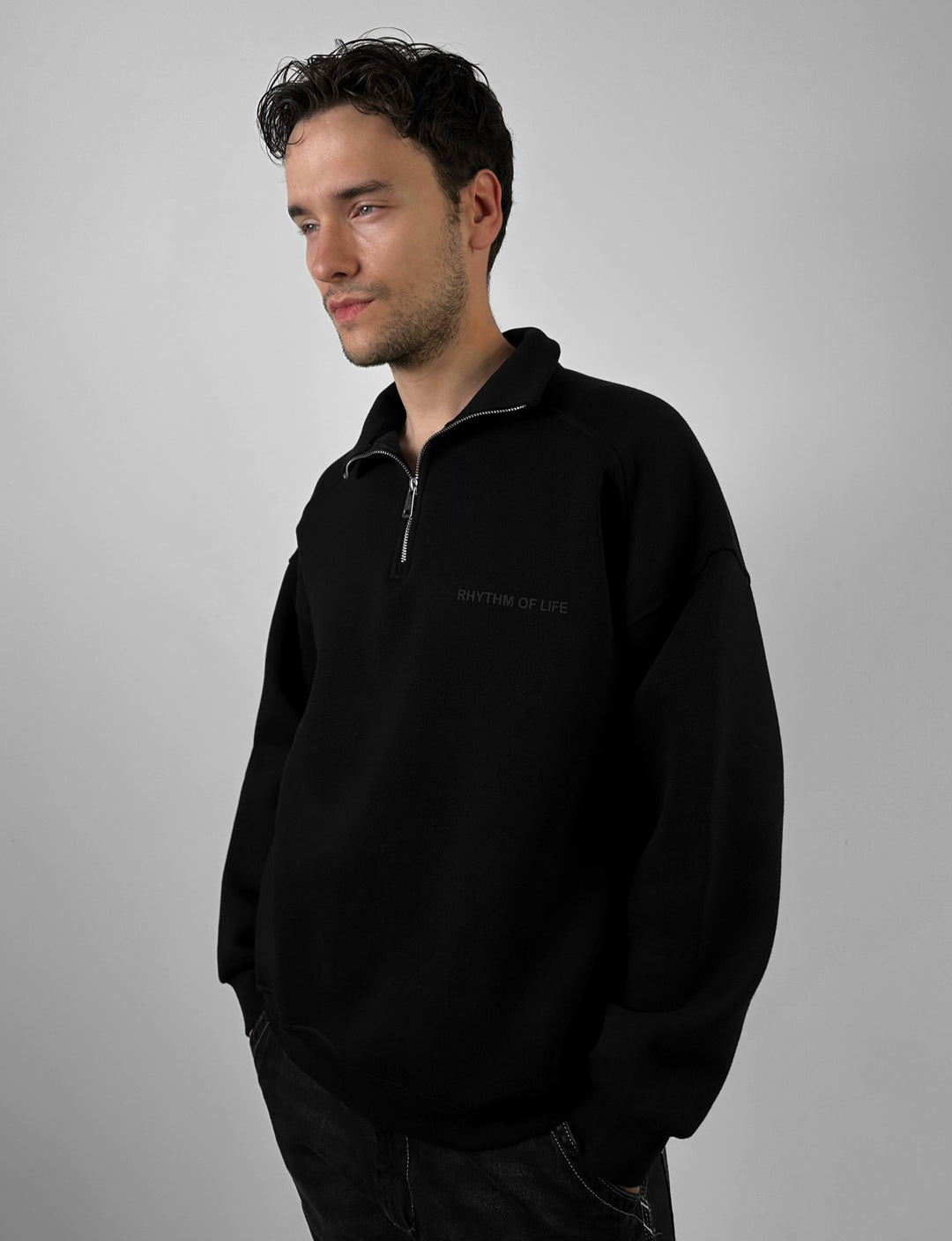 Oversize Half-Zip Motto Sweatshirt - Black