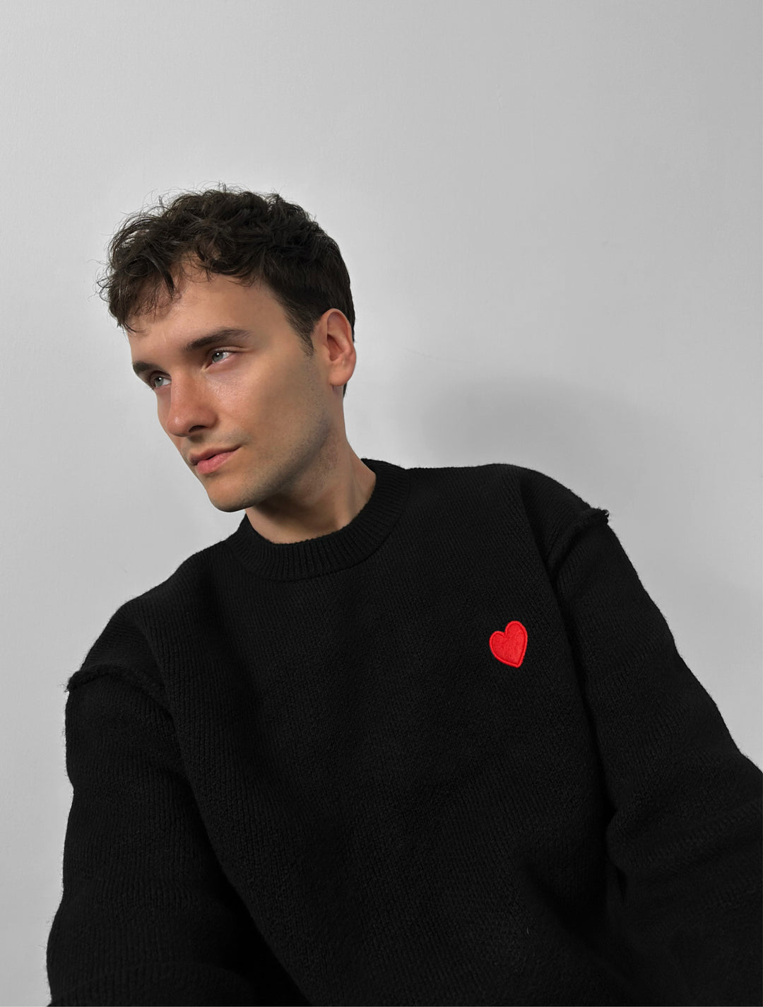 Loose Fit Heart Detail Sweater - Black