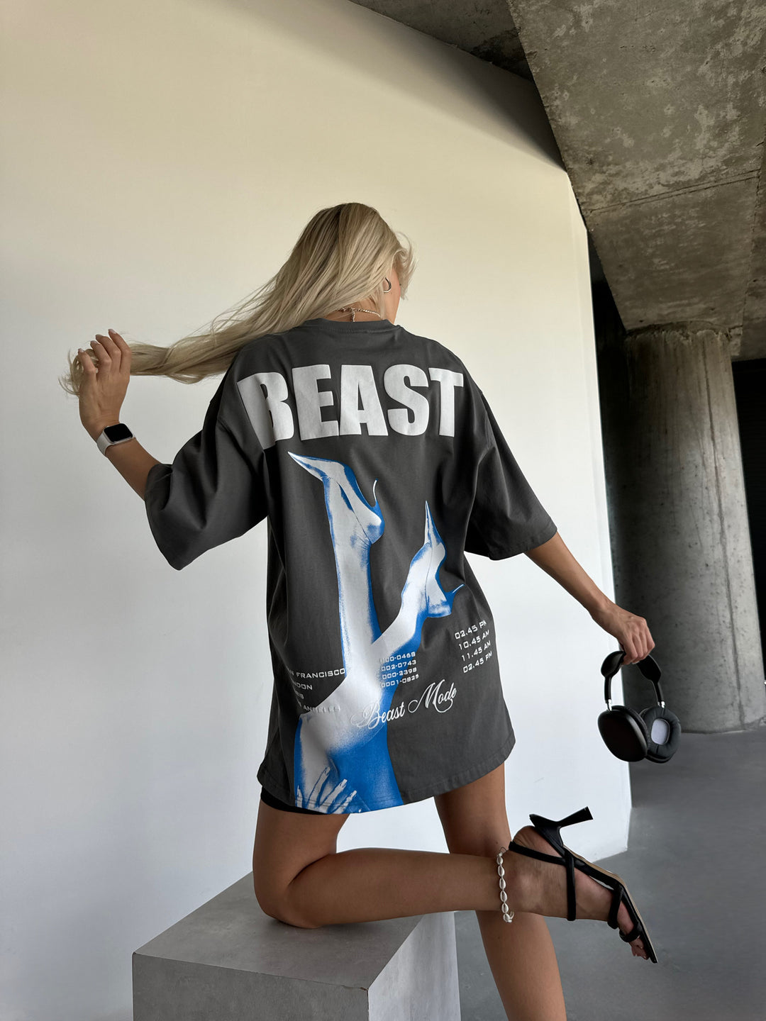 Oversize Beast T-shirt - Anthracite and Blue