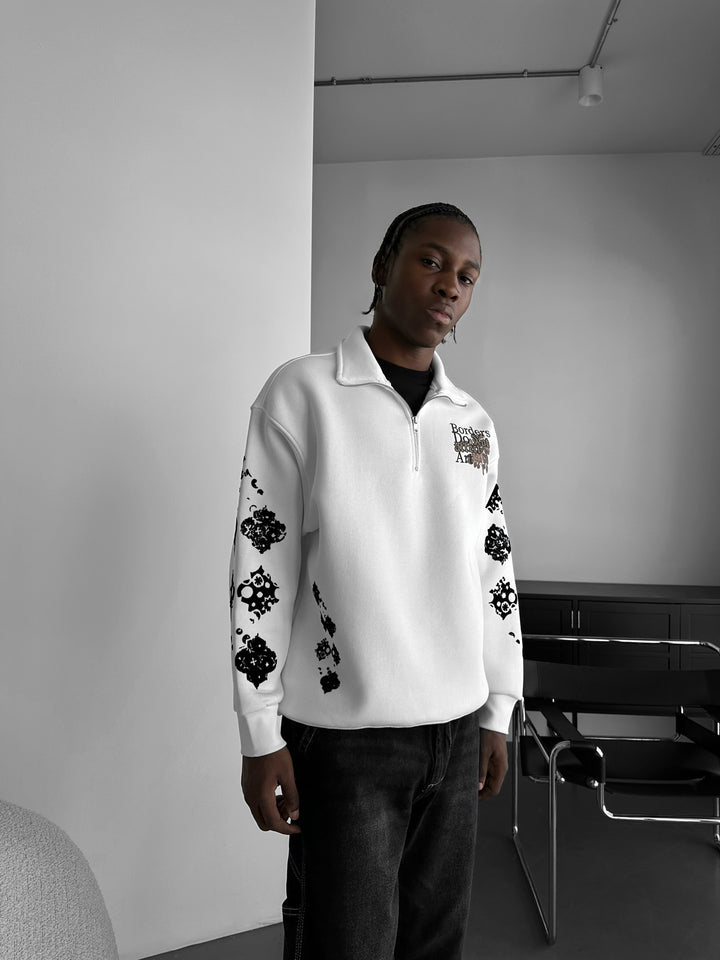 Oversize Half-Zip Graphic Sweatshirt - Ecru
