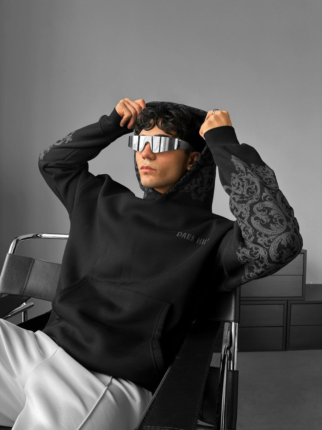 Oversize Carpet Pattern Hoodie - Black and Anthracite