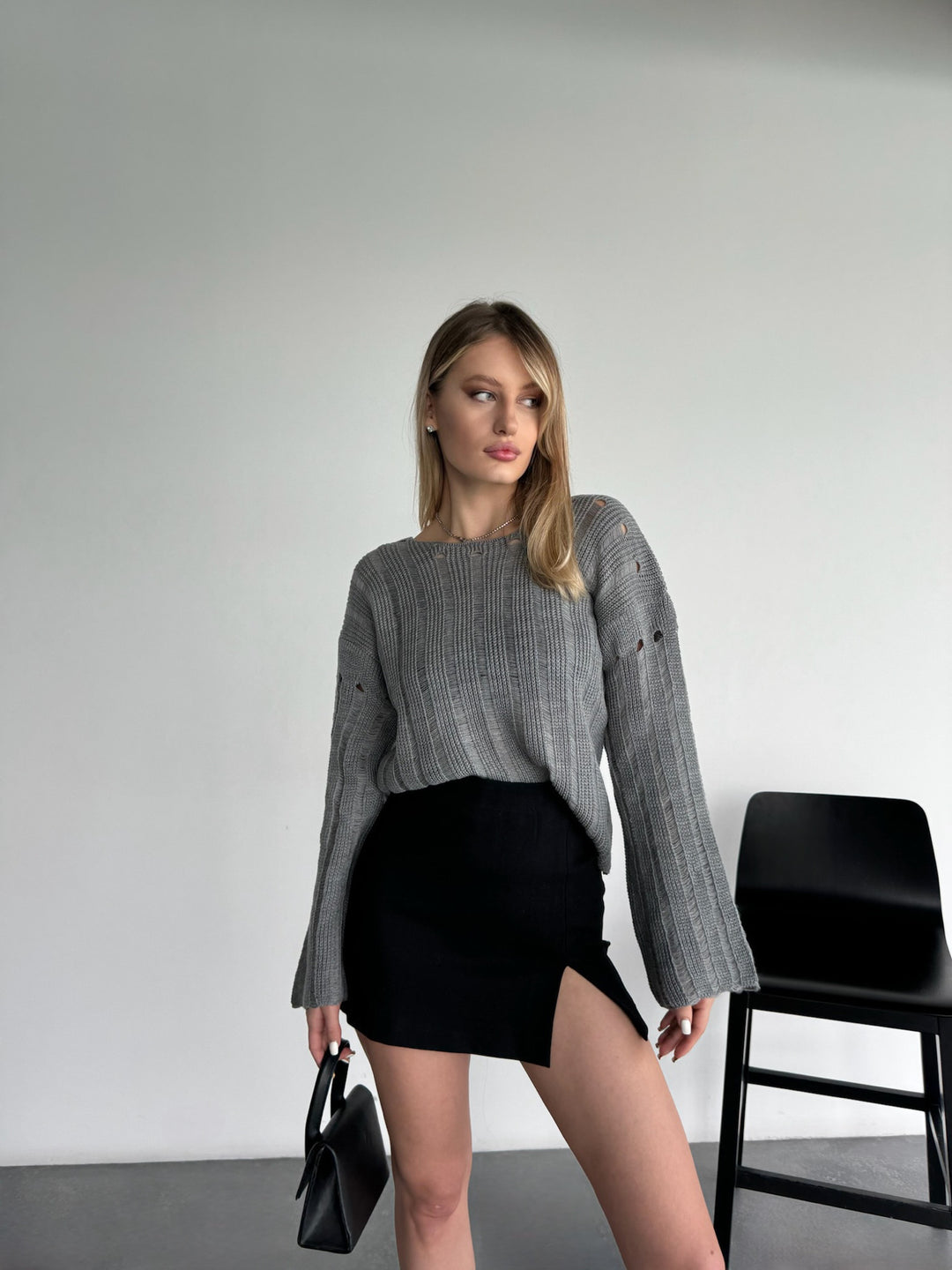 Loose Fit Knit Pullover - Grey