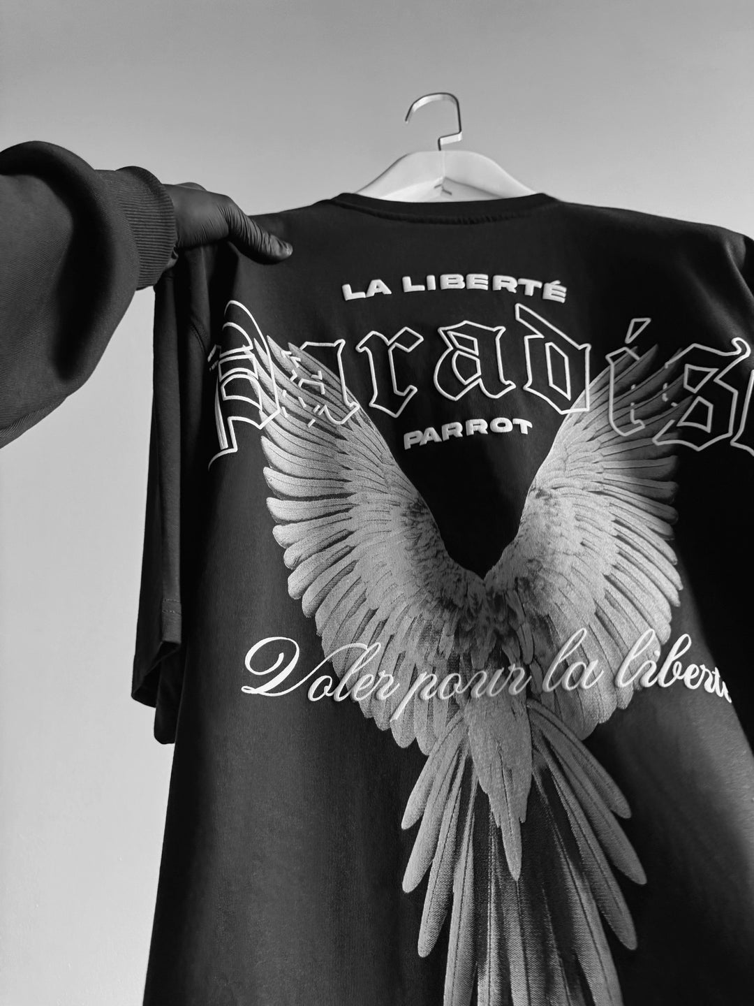 Oversize La Liberté Paradise T-shirt - Black and Grey