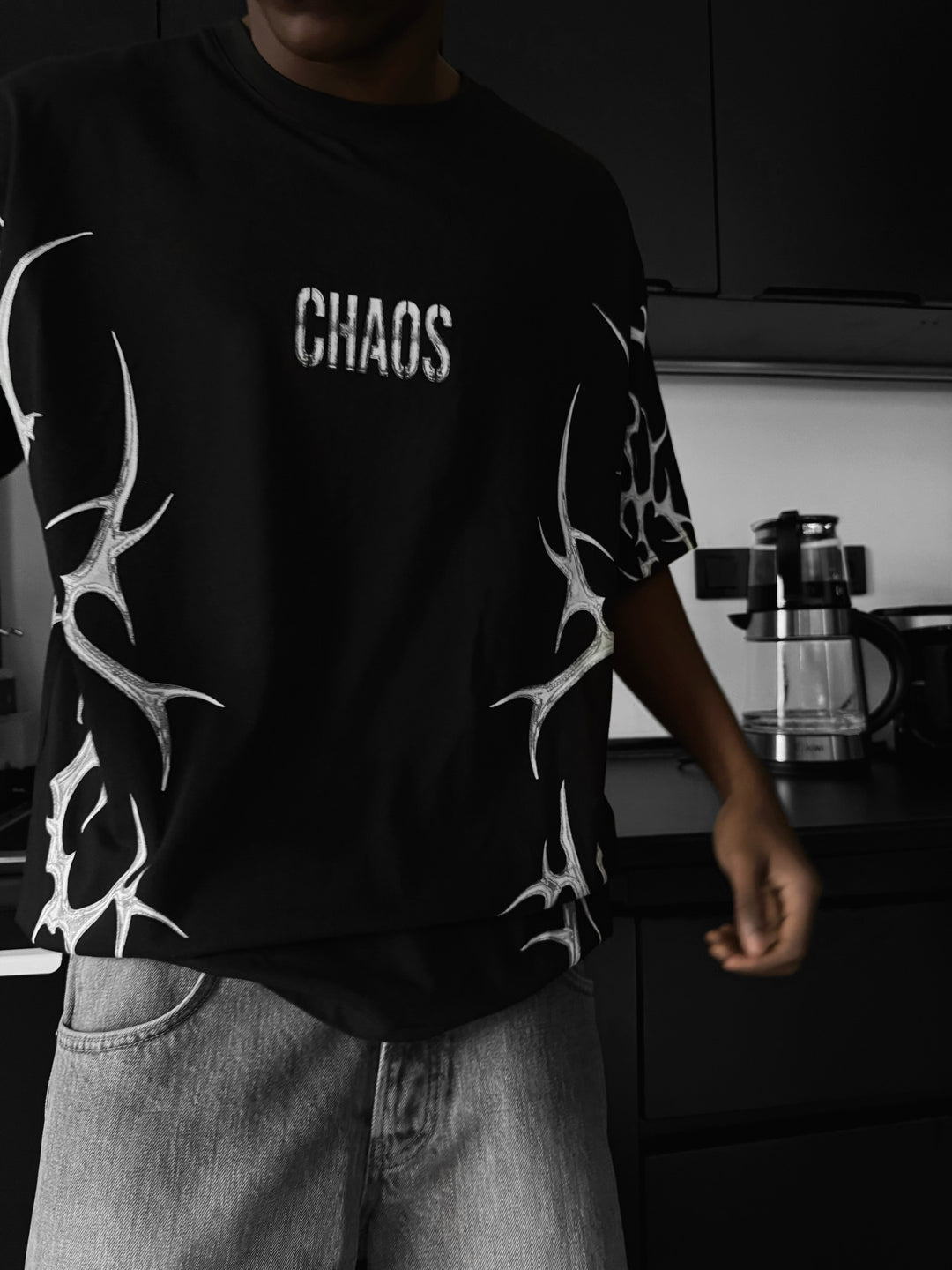 Oversize 'Chaos' T-Shirt - Black