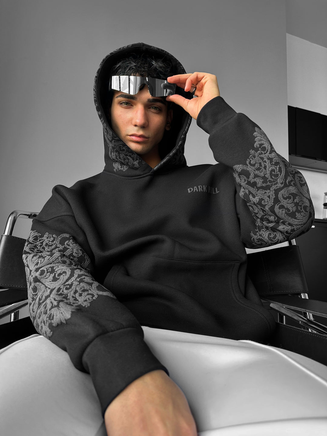Oversize Carpet Pattern Hoodie - Black and Anthracite
