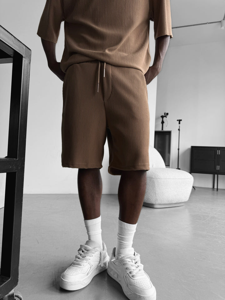 Loose Fit Cord Shorts - Brown
