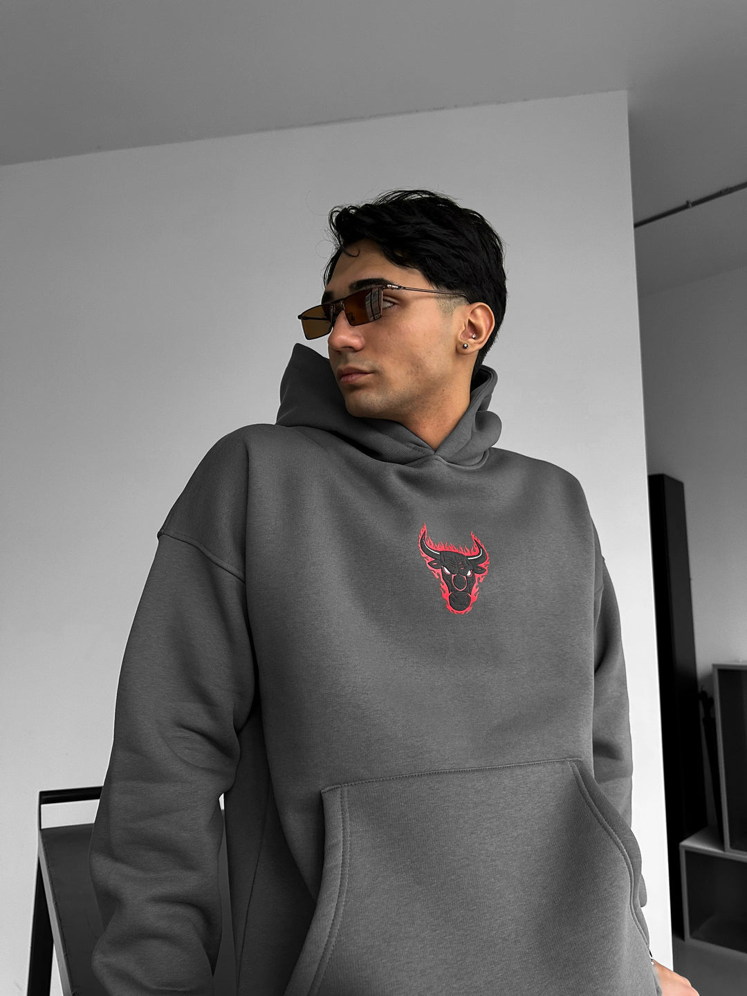 Oversize Bull Fearless Hoodie - Anthracite