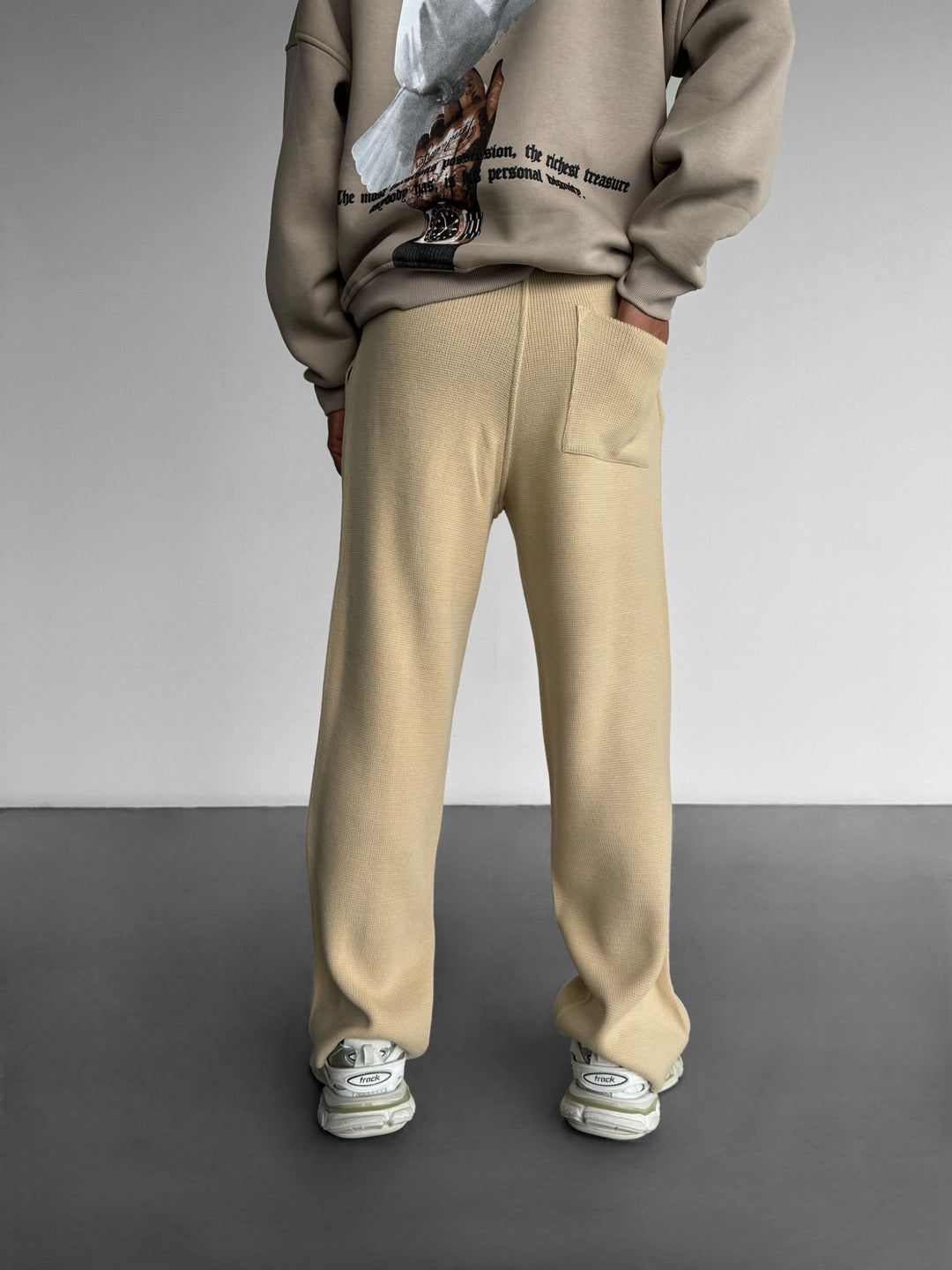 Loose Fit Seam Trousers - Beige