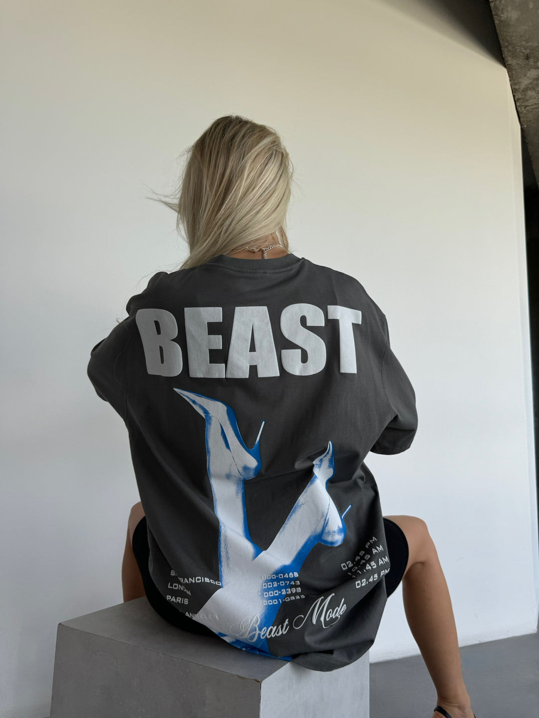 Oversize Beast T-shirt - Anthracite and Blue
