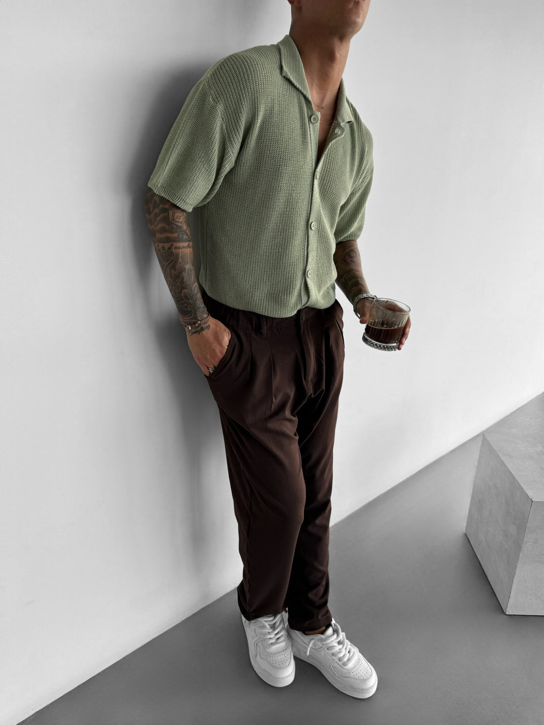 Baggy Chino Trousers - Brown