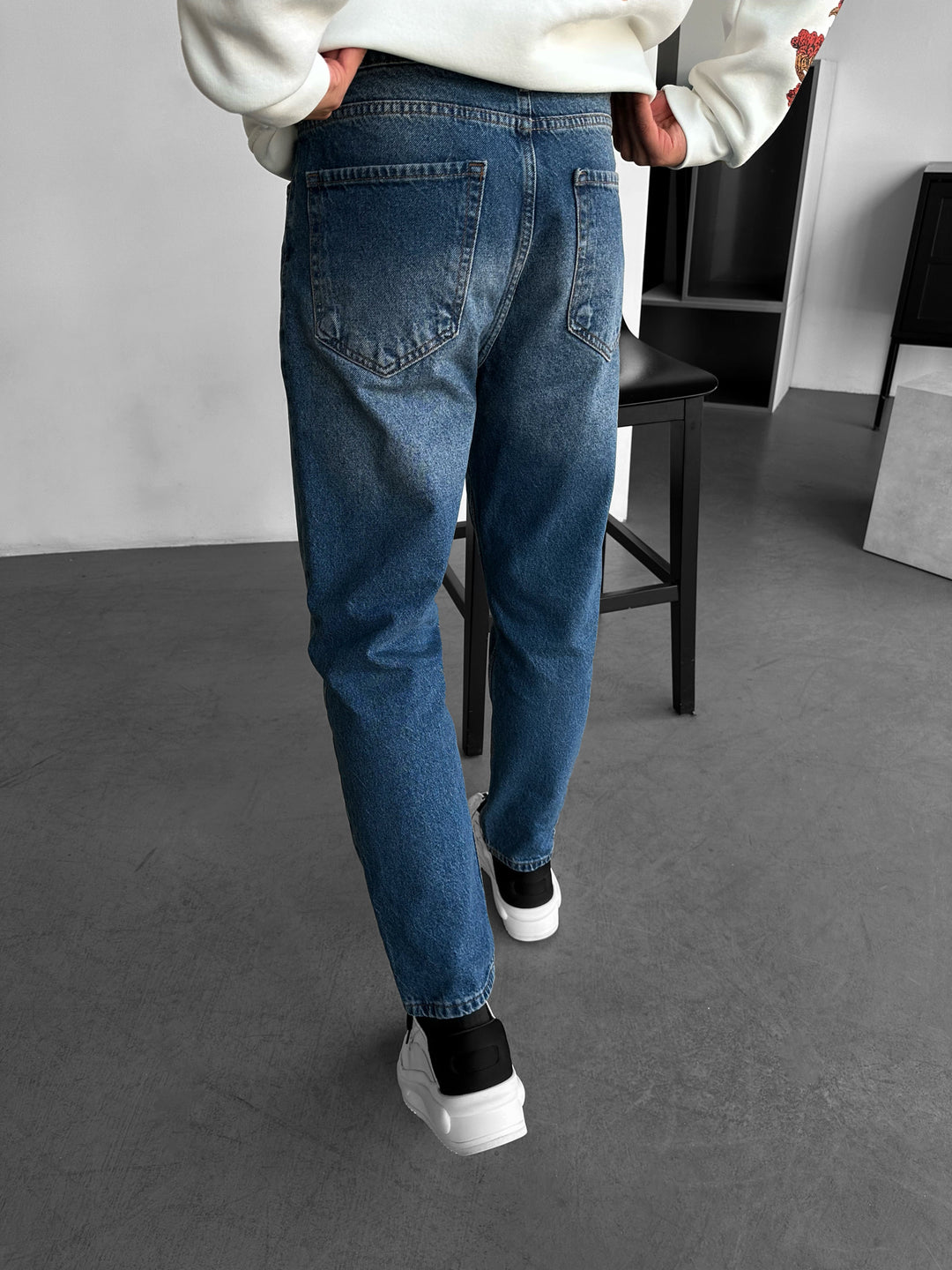 Boyfriend Washed Torn Jeans - Dark Blue