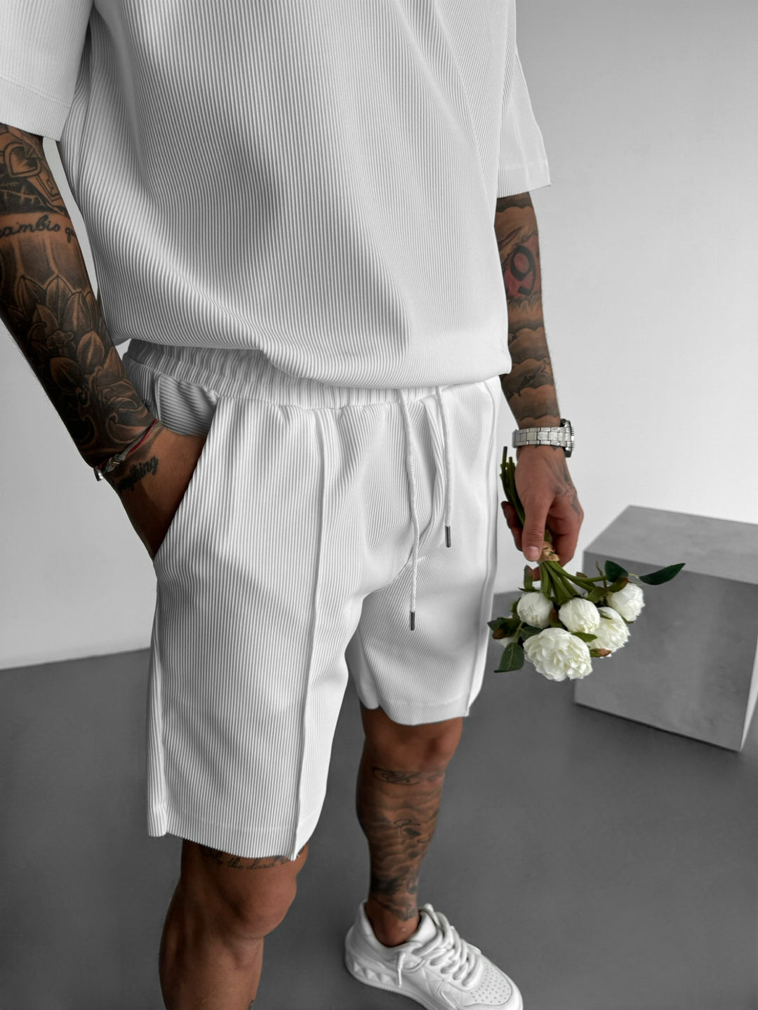 Loose Fit Seam Knit Shorts - White