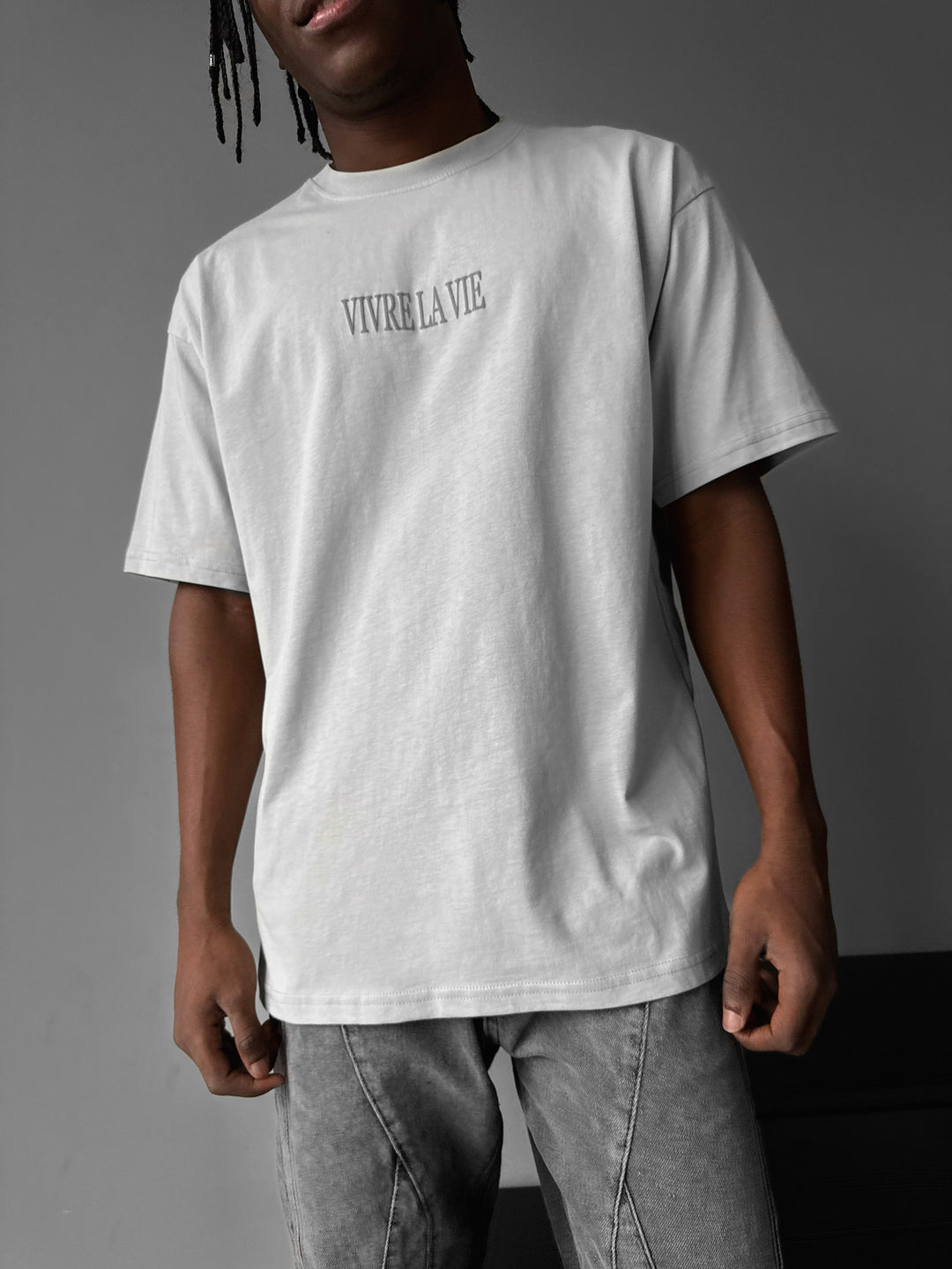 Oversize 'Vivre la Vie' T-Shirt - Ecru