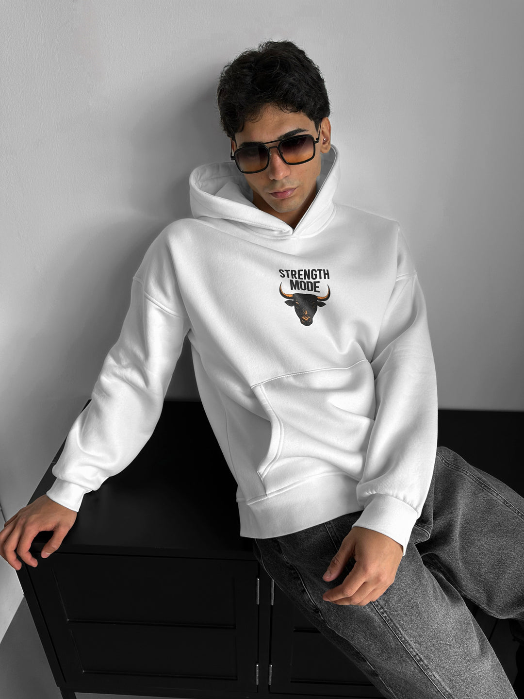 Oversize Strength Mode Hoodie - White