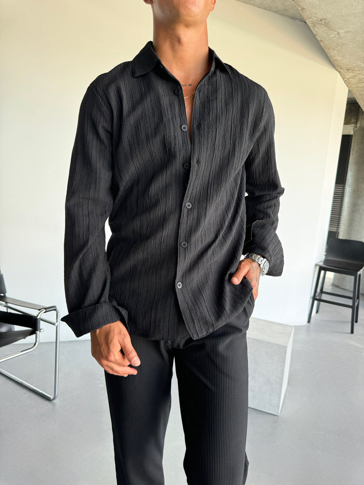 Regular Fit Pleated Shirt - Black