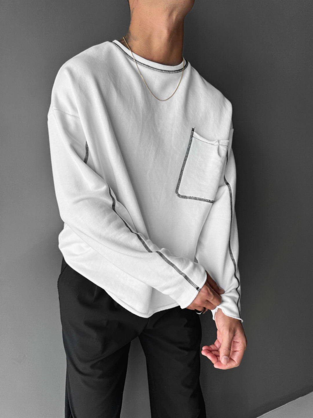 Oversize Seam Sweater - White