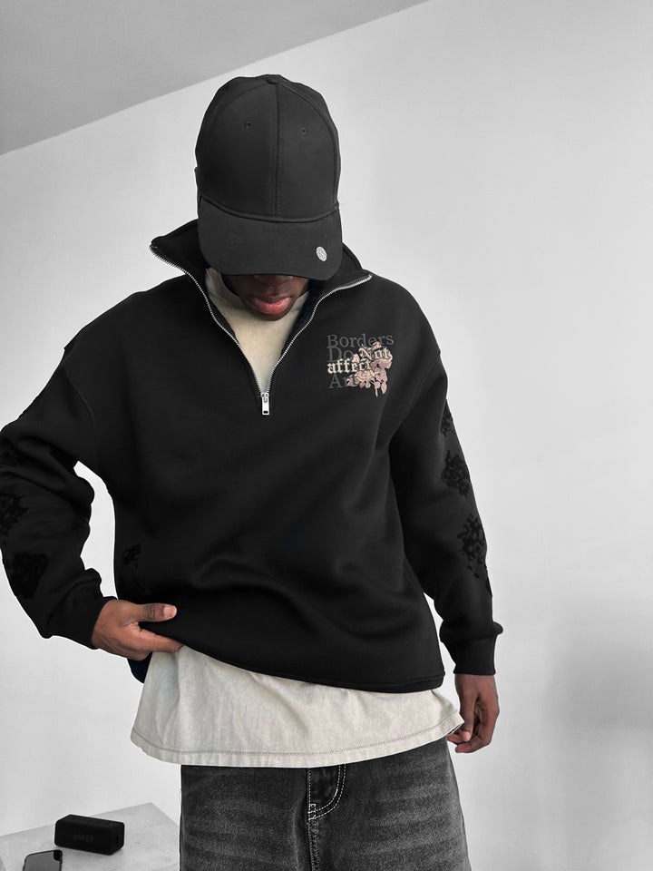 Oversize Half-Zip Graphic Sweatshirt - Black