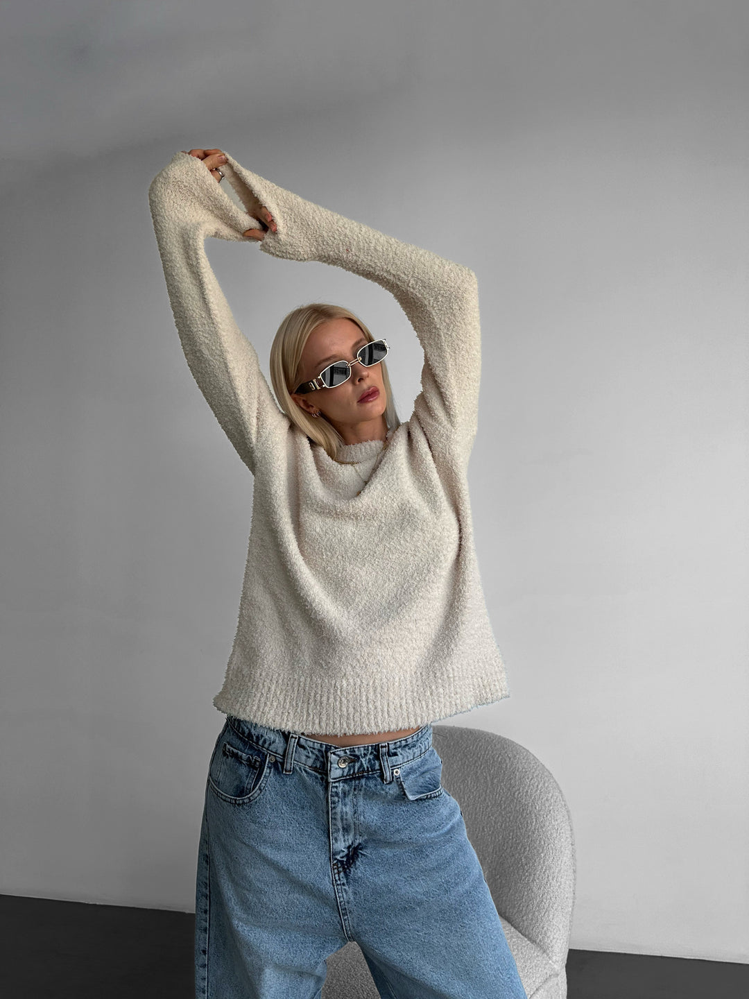 Oversize Plush Pullover - Pure Cremé