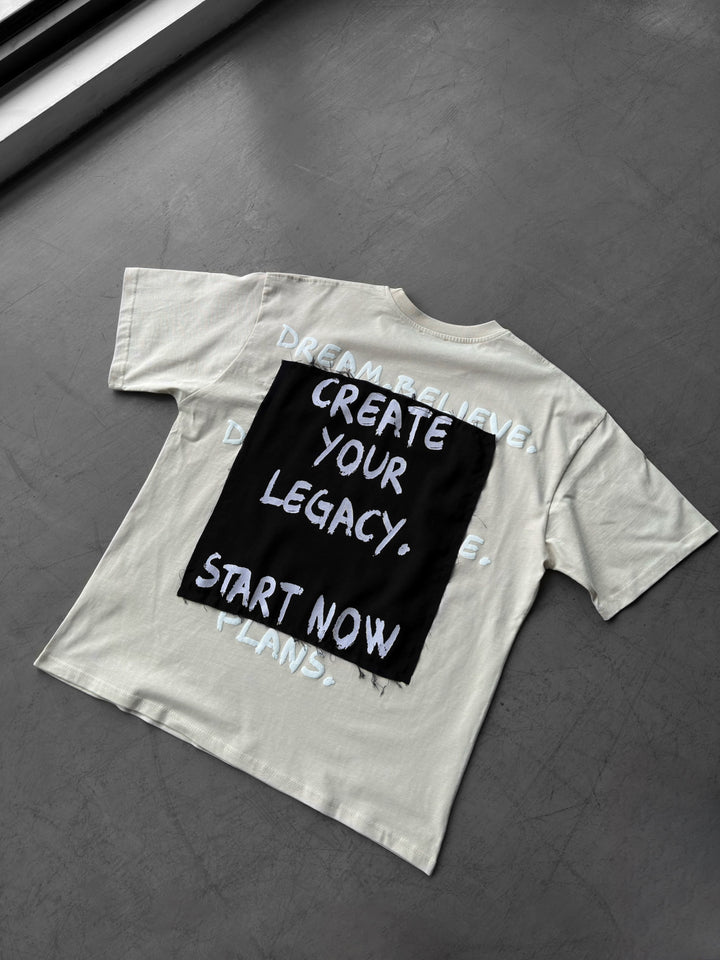 Oversize Legacy T-shirt - Beige
