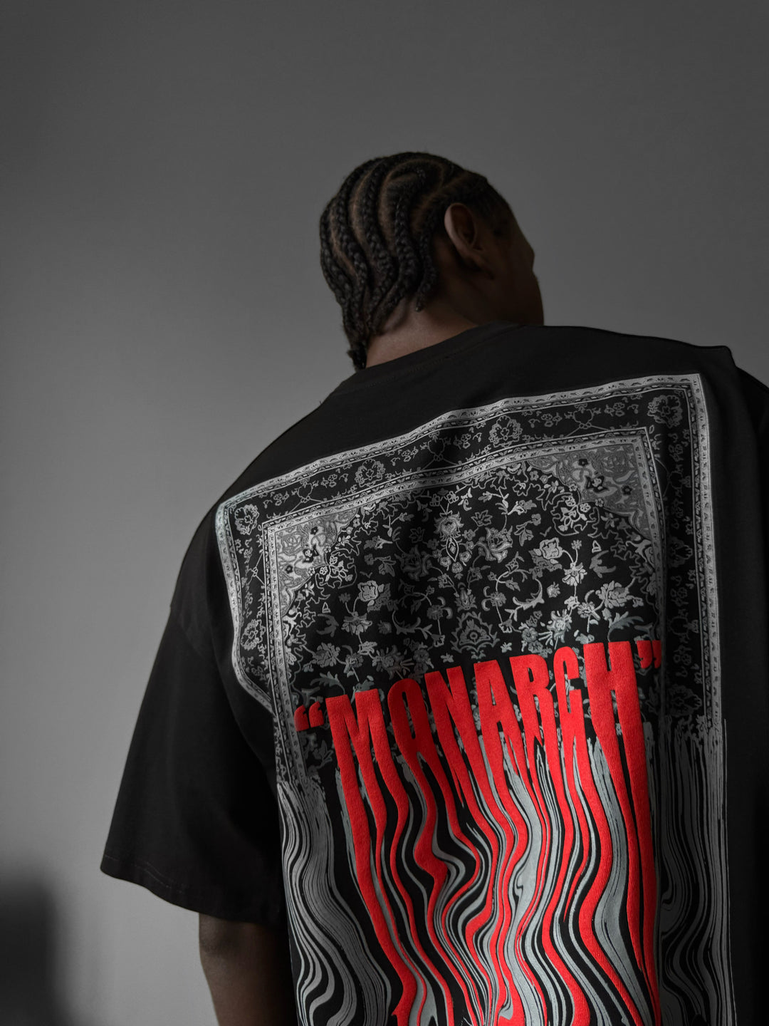 Oversize "Monarch" T-Shirt - Black and Bordeaux
