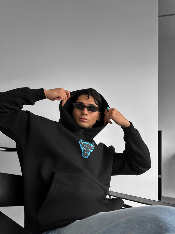 Oversize Bull Fearless Hoodie - Black and Blue